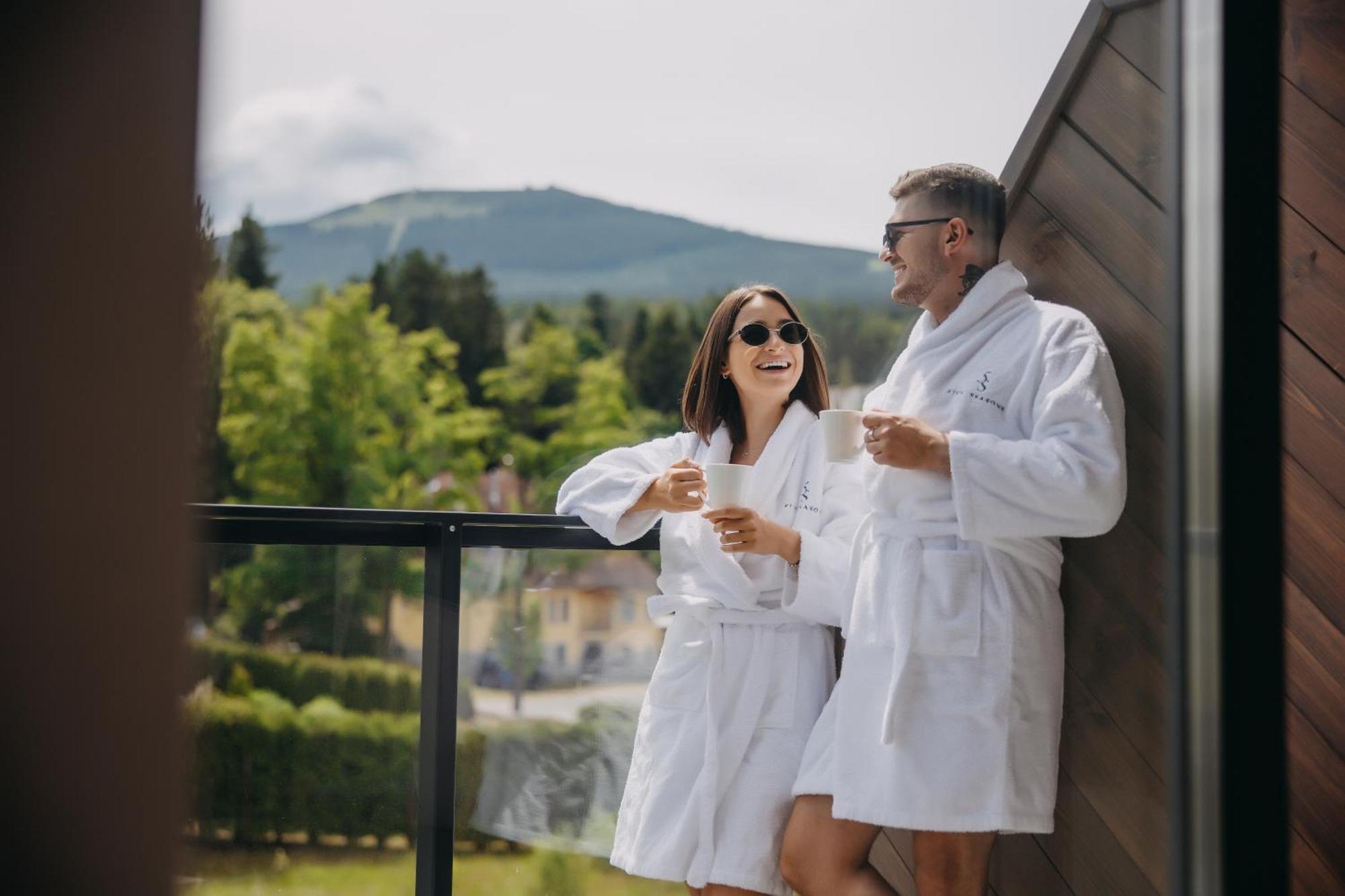 Five Seasons シクラルスカ・ポレンバ エクステリア 写真
